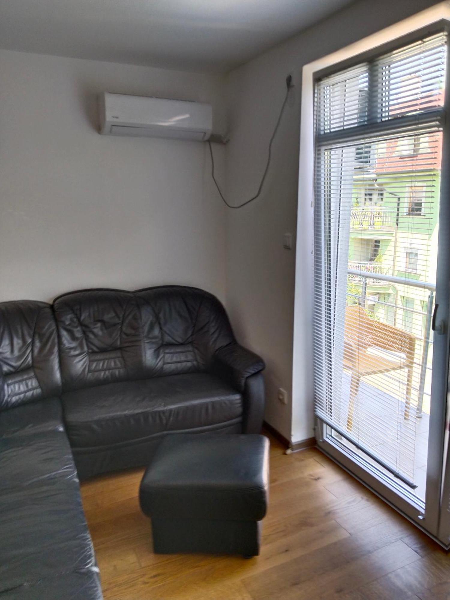 Sandra Apartmani Vrsac Phòng bức ảnh